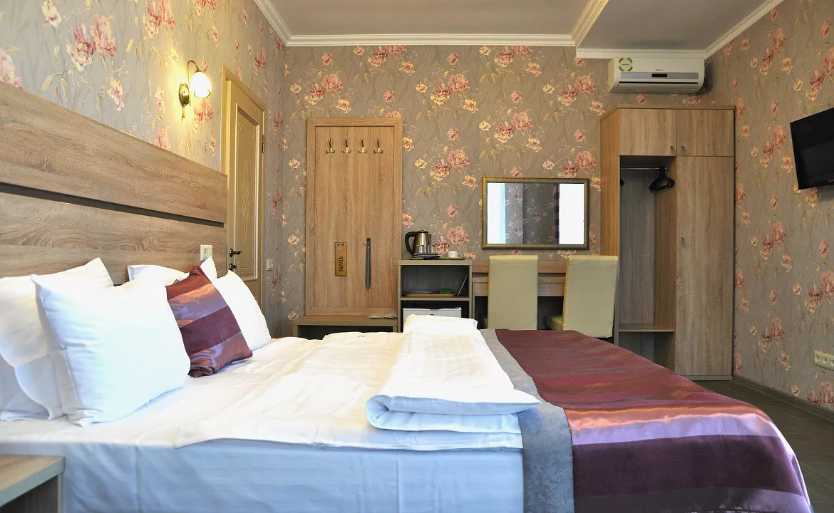 Comfort. Гостевой Дом «ТАВР». Ялта