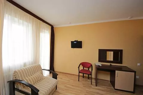 3-х местный «Полулюкс». Гостевой дом Rovados. Витязево