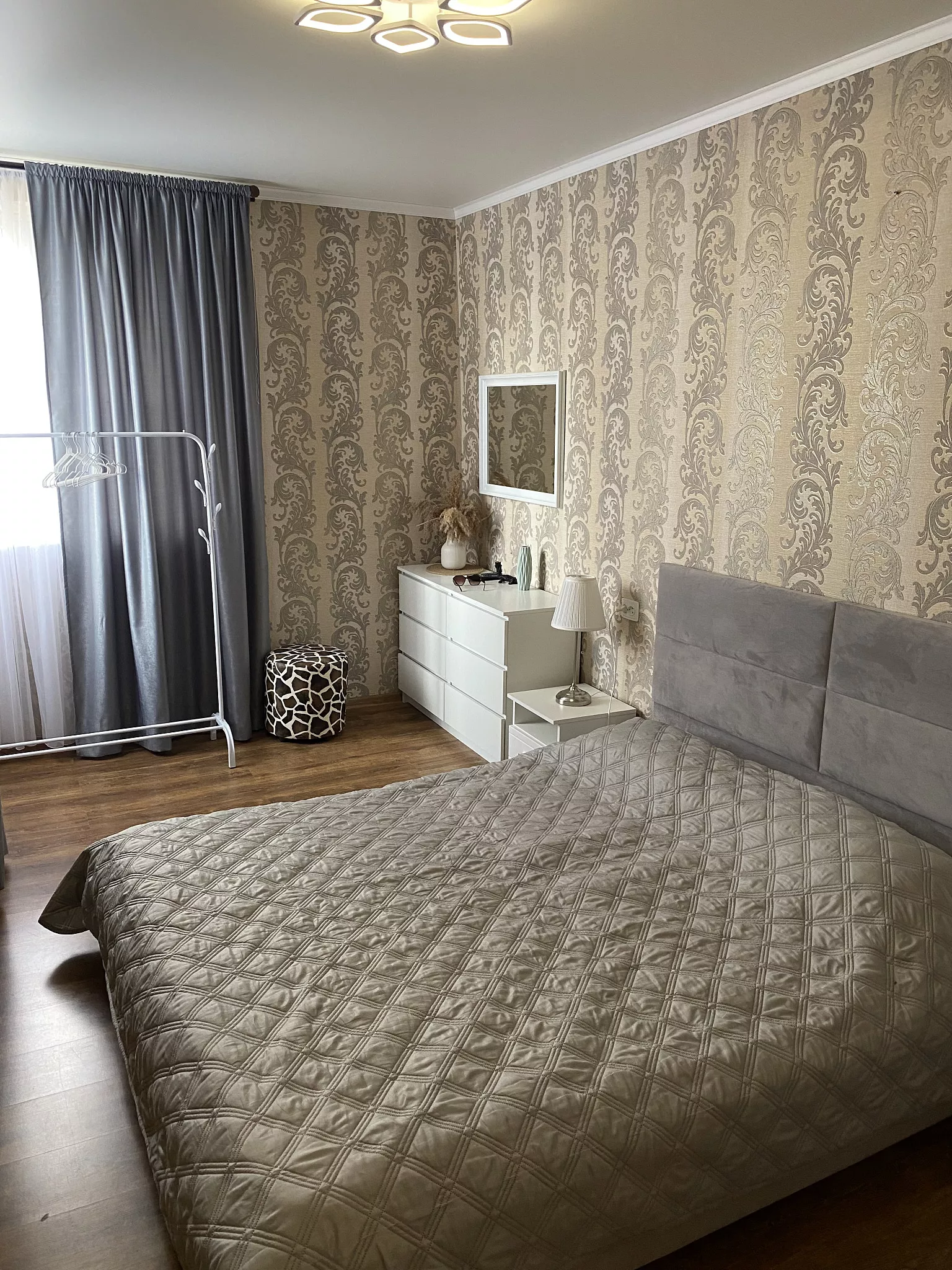 . Квартира в многоквартирном доме Nikoletta. Квартиры в Пицунде