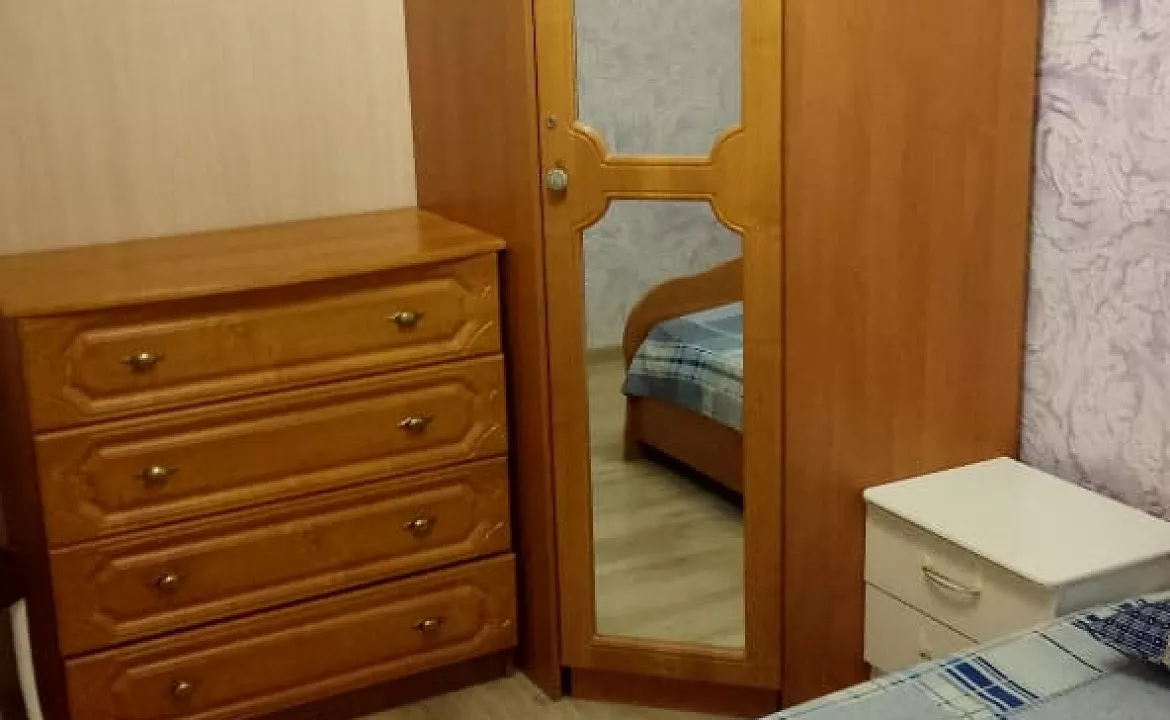 двухкомнатная квартира. Квартира в многоквартирном доме 2-х комнатная квартира у моря. Ейск