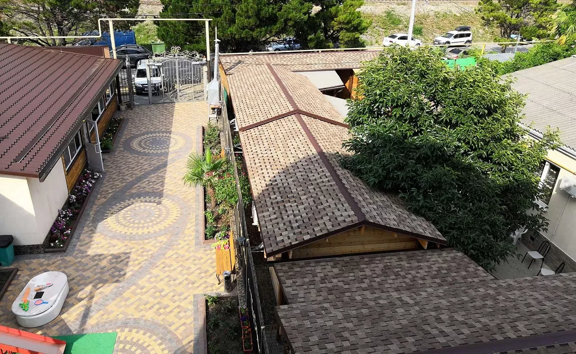 Деревянный домик. Гостевой дом Dolce Vita (Дольче Вита). Лазаревское