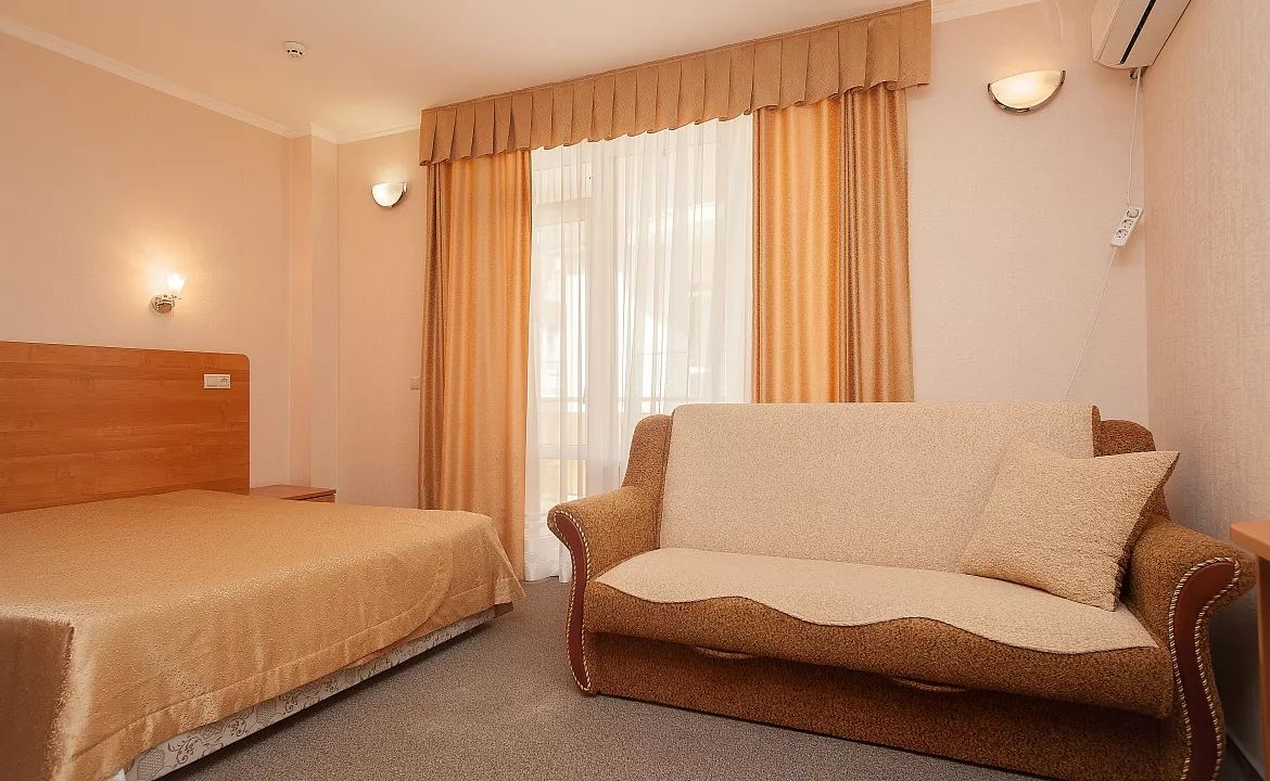 Улучшенный номер студио . Гостевой дом Дом у Моря ЛАКИ. Геленджик Улучшенный номер студио . Гостевой дом Дом у Моря ЛАКИ. Геленджик