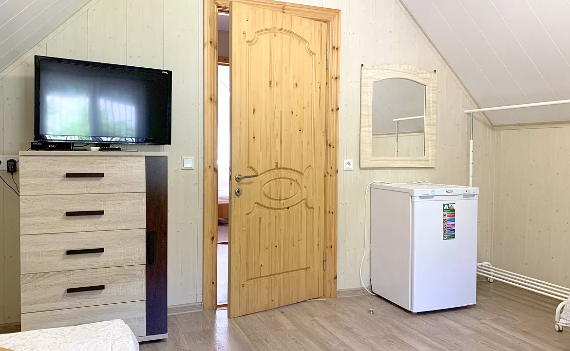 Двухместный номер с отдельными кроватями. Гостевой комплекс "Буэнос Диас". Совет-Квадже