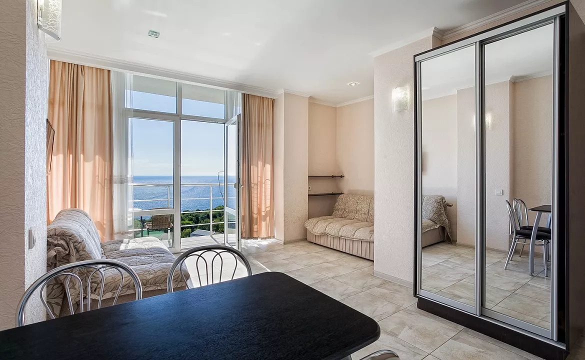 Квартира-студио №27. Квартира в многоквартирном доме Видовые апартаменты в Мисхоре. Кореиз Квартира-студио №27. Квартира в многоквартирном доме Видовые апартаменты в Мисхоре. Кореиз