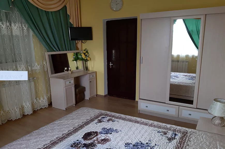 Коттедж. Гостевой дом «Медовый месяц». Саки