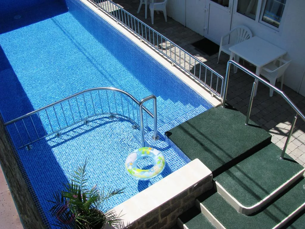 . Гостиница Hotel RUS. Адлер