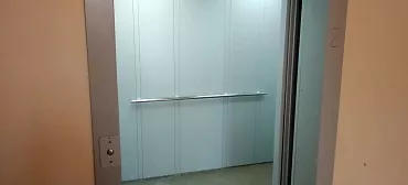 Квартира в многоквартирном доме 1-комнатная Парковая 64