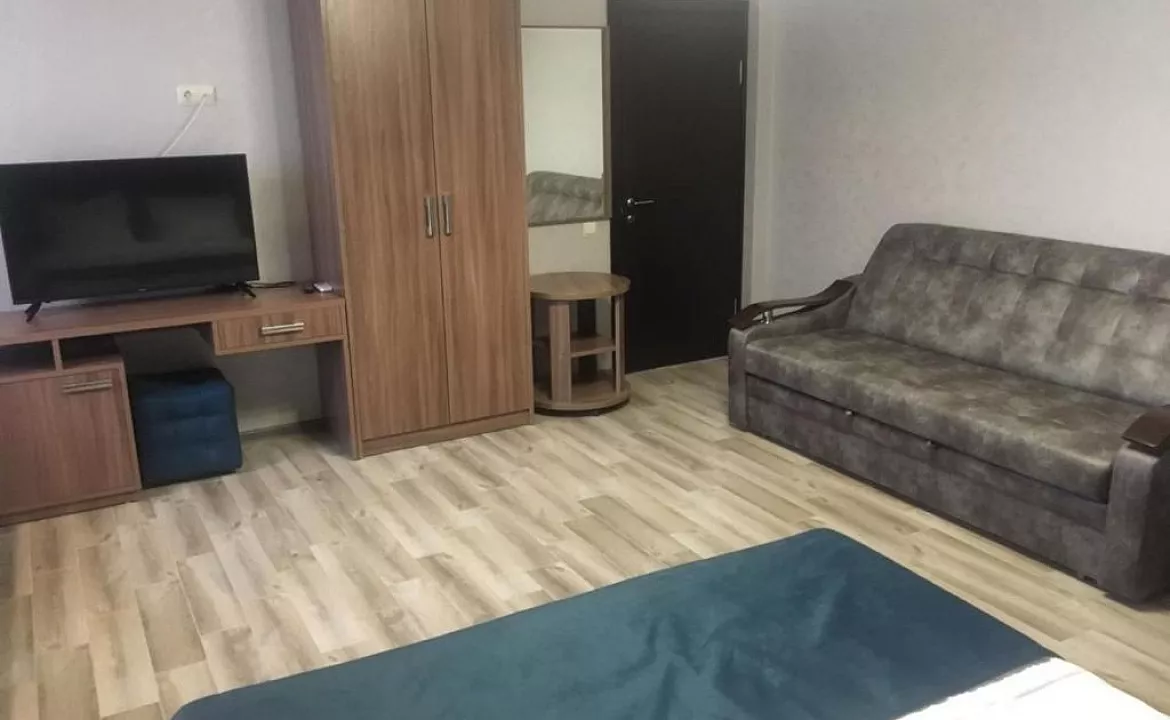 СТАНДАРТНЫЙ 4-МЕСТНЫЙ НОМЕР БЕЗ БАЛКОНА. Гостевой дом "Family". Лазаревское