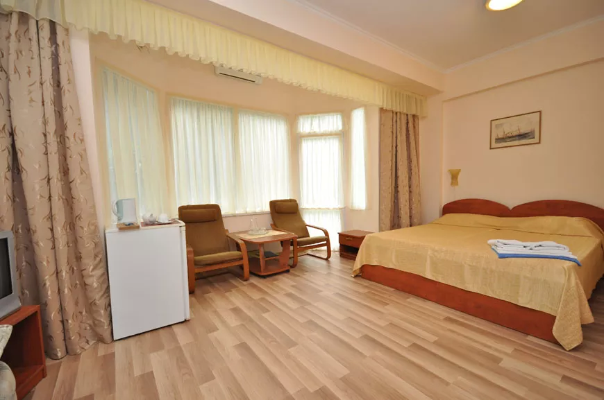 Номер повышенной комфортности. Гостиница "РоЯлта". Алупка
