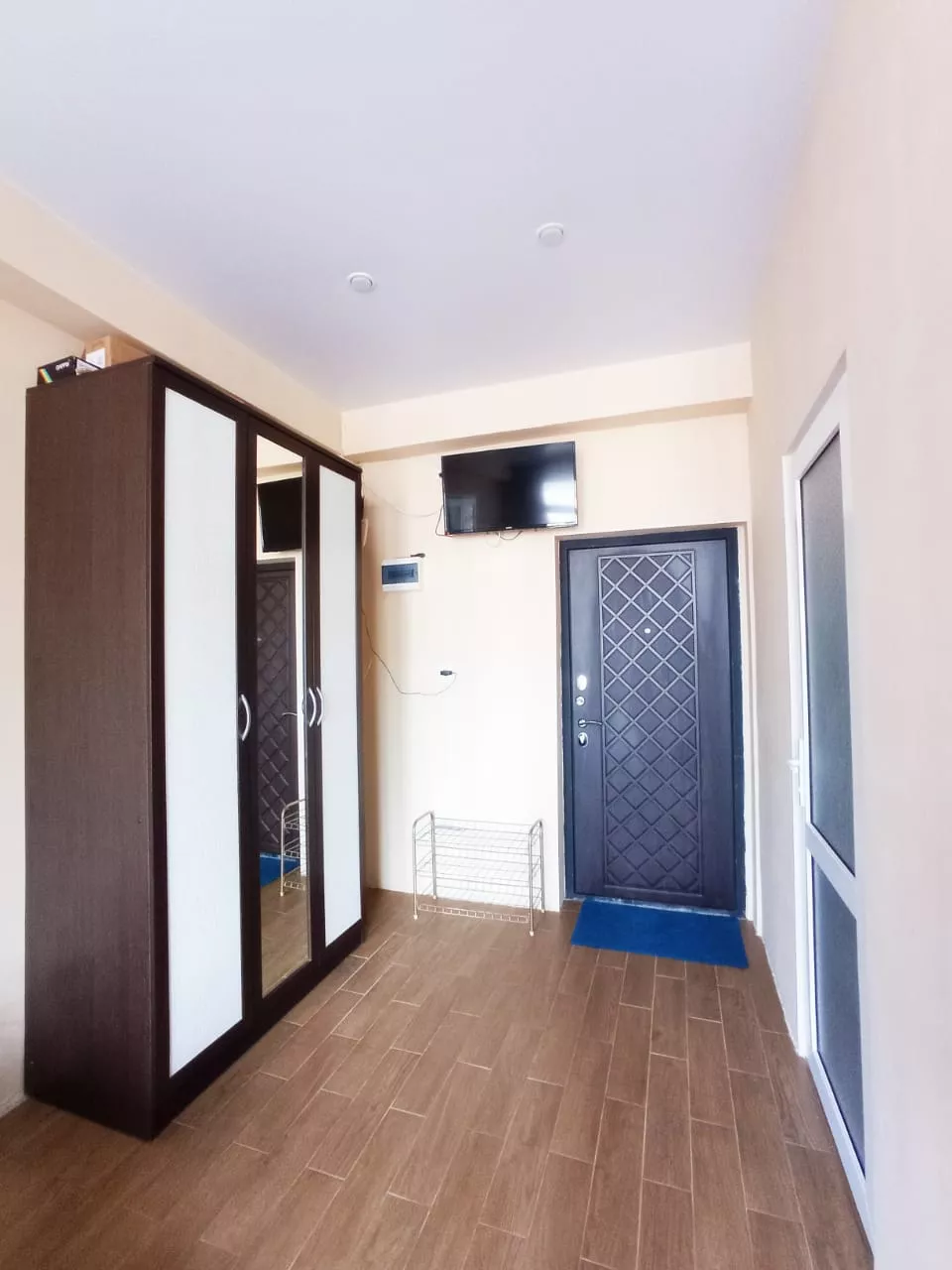 . Квартира в многоквартирном доме Квартира под ключ с балконом в элитном ЖК СЕМЕЙНЫЙ . Лазаревское