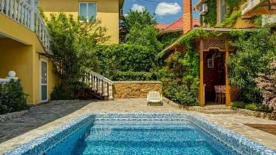 . Гостевой дом "Розмарин". Форос