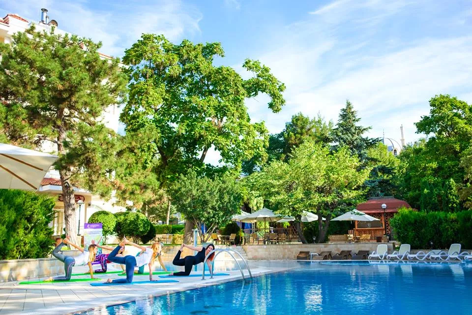 . Отель  «ГРЕЙ ИНН». Феодосия