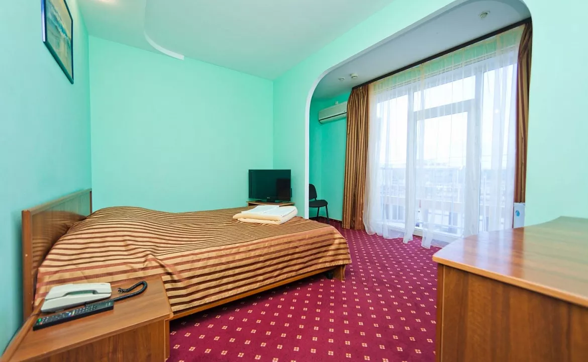 Двухместный «Стандарт». Отель Водноспортивный клуб-отель "Торнадо". Ейск