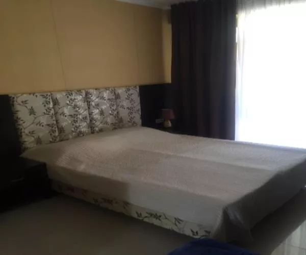 ТРЕХМЕСТНЫЙ НОМЕР В НОВОМ КОРПУСЕ. Частный гостевой дом "Майами". Пересыпь