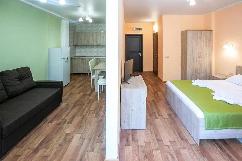 . Гостиница "Курорт". Пицунда . Гостиница "Курорт". Пицунда