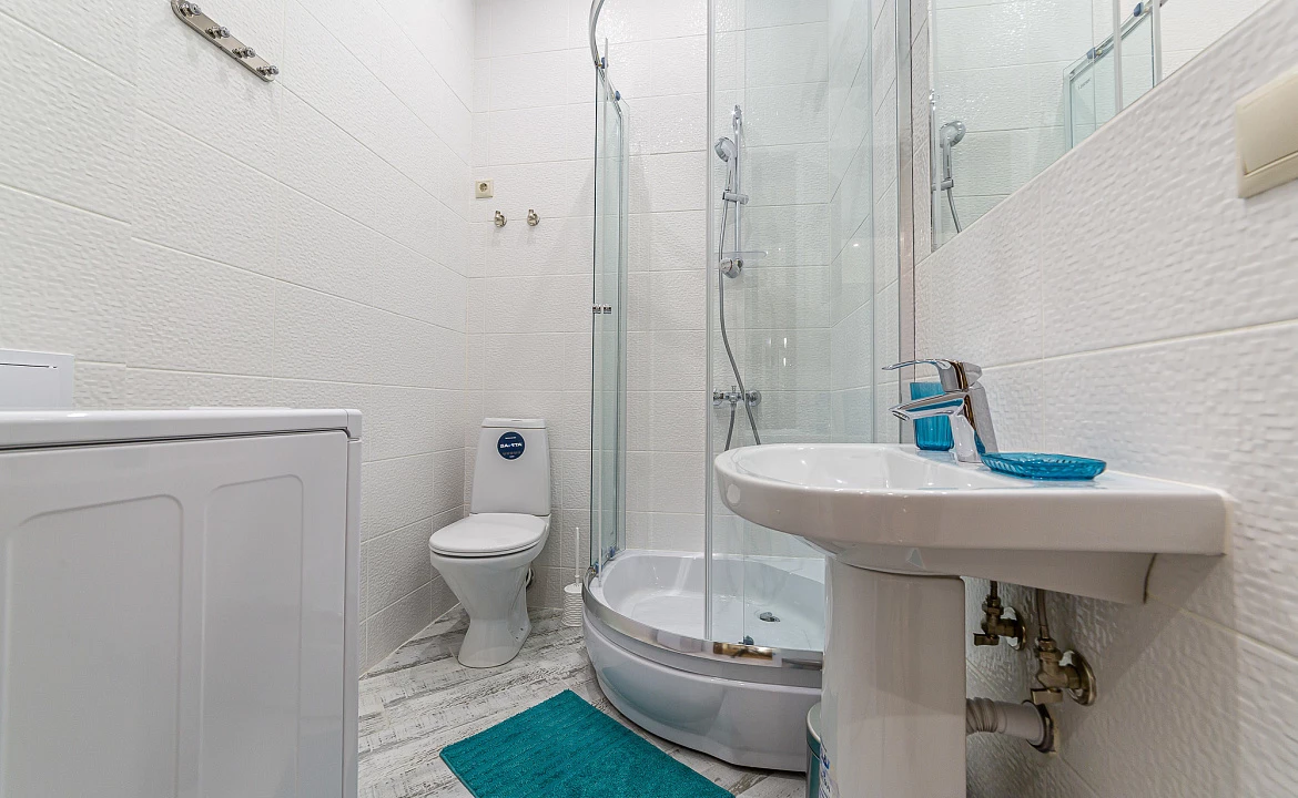 3 комнатная квартира в центре Сочи рядом с крупнейшим пляжным комплексом Ривьера. Уютные Квартиры в центре Сочи рядом с крупнейшим пляжным комплексом Ривьера. Сочи