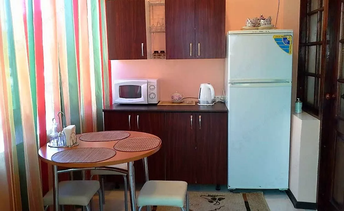 Номер с кухонной зоной. Частный сектор Вилла Яна. Витязево