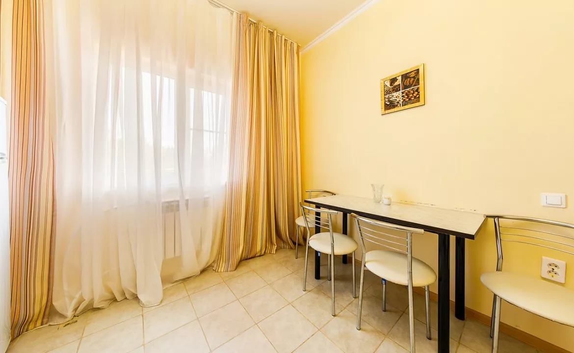 3-комнатный с кухней и балконом. База отдыха "Тюльпан". Витязево