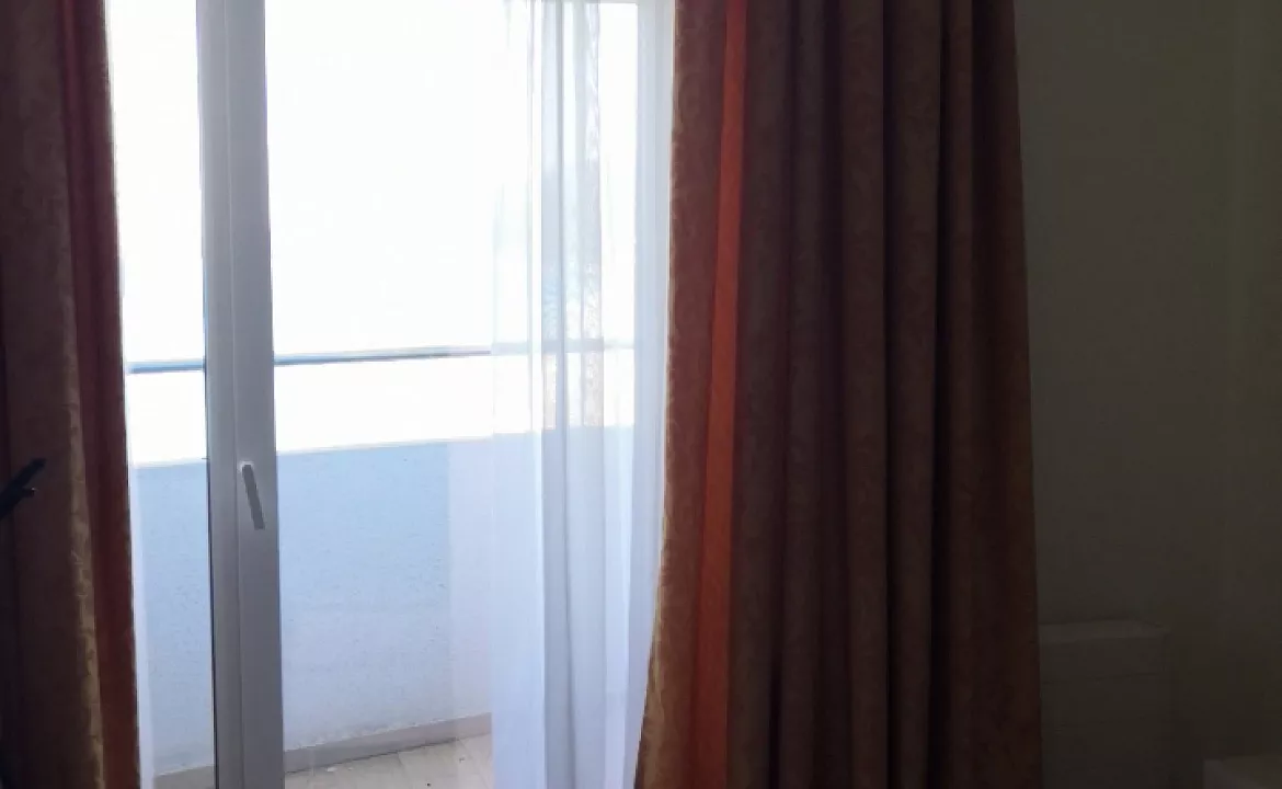 Номера с видом на море. Квартира в многоквартирном доме "ЖК Sun-marina". Лазаревское