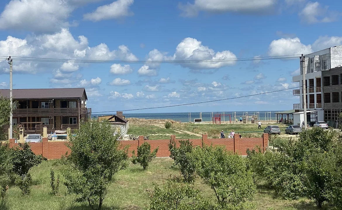 ДВУХМЕСТНЫЙ . Гостевой дом АКВАТОРИЯ . Кучугуры