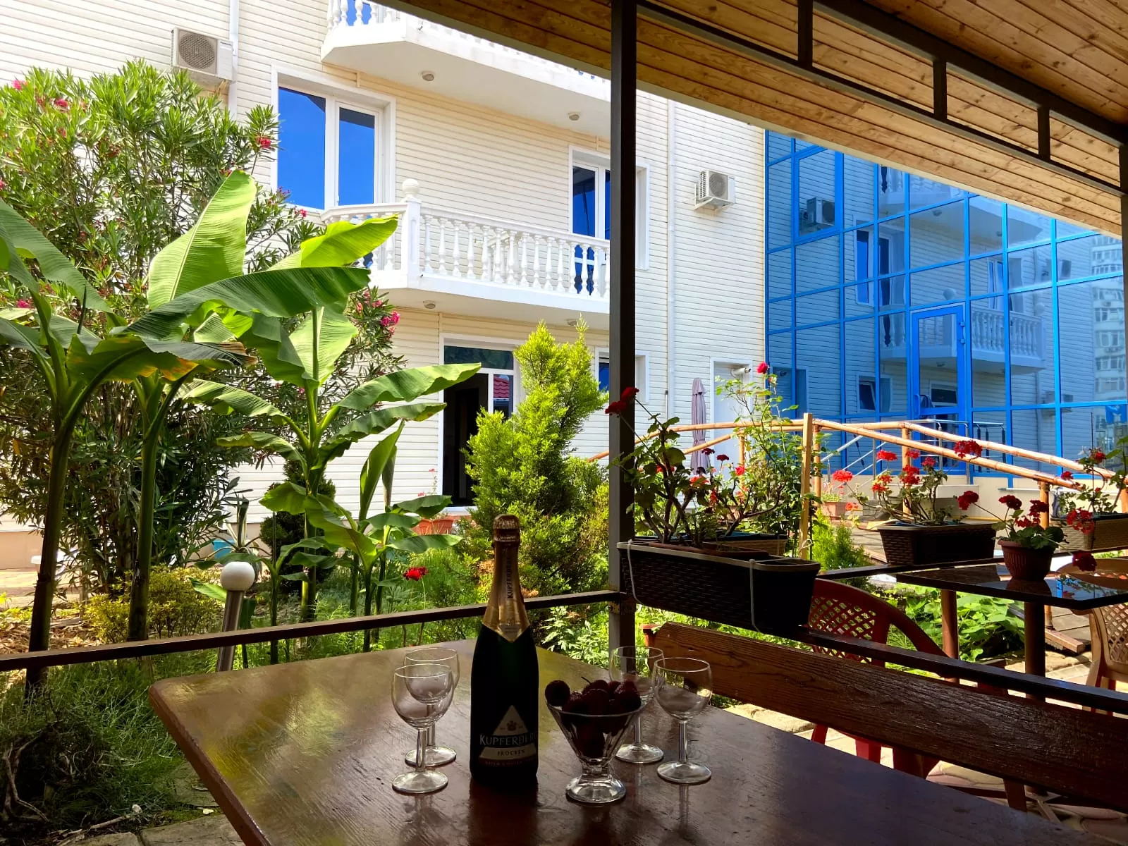 . Гостевой дом "Марта". Лазаревское