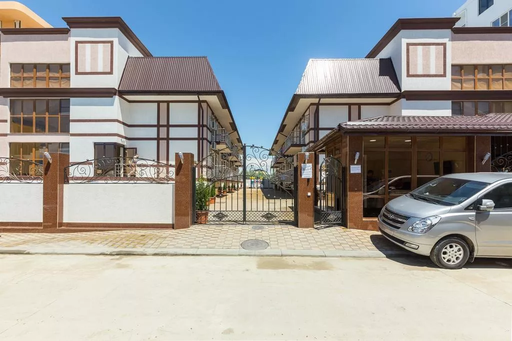 . Гостиница "Венера 4". Витязево