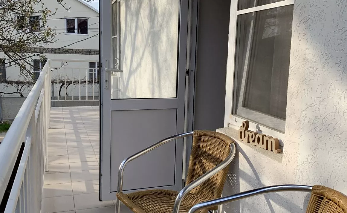 Трехместный номер . Гостевой дом Гармония - Витязево. Витязево