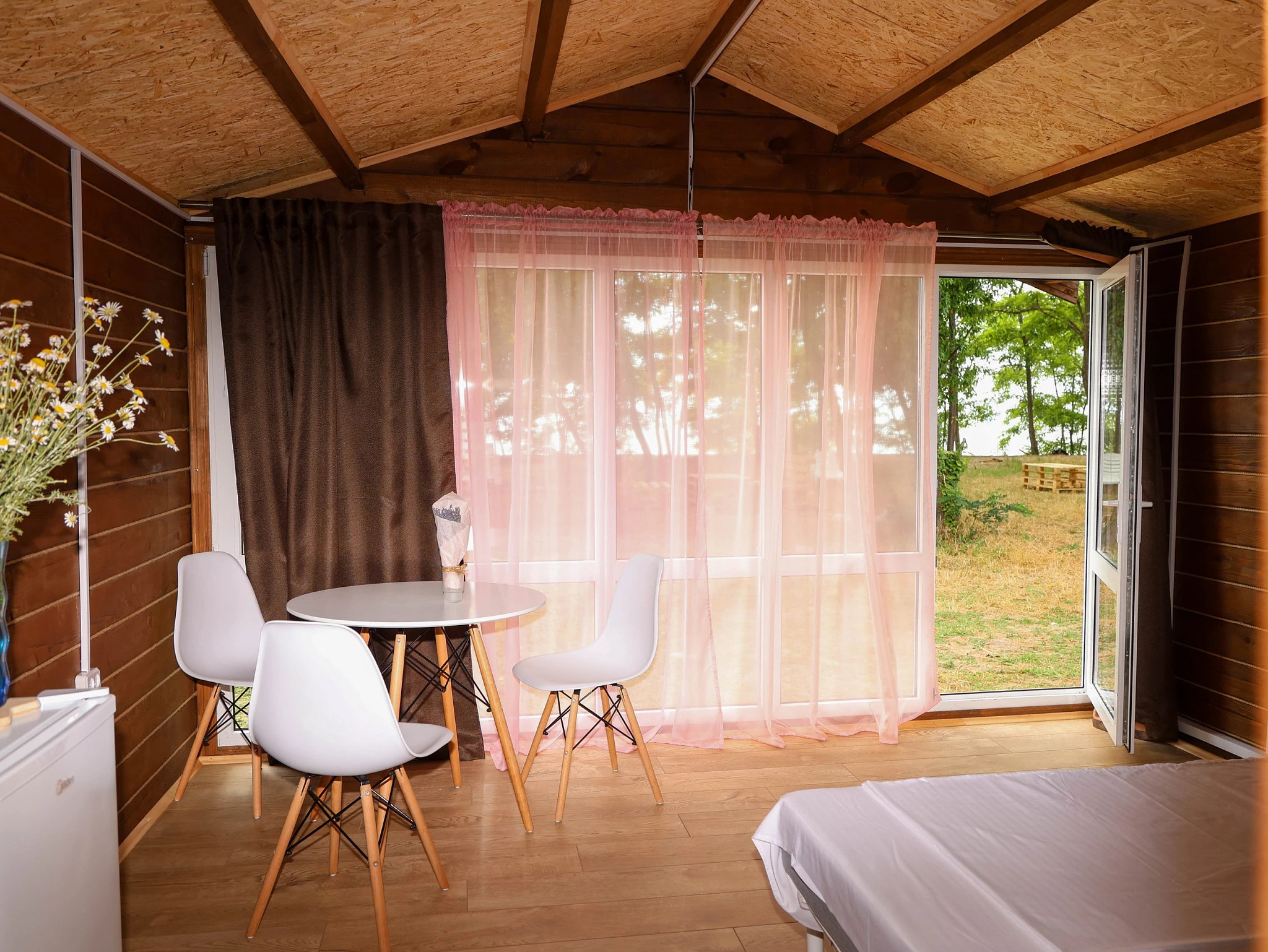 . Коттедж Эко-домик. Сухум