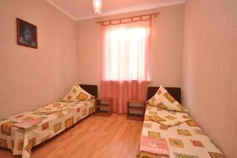 3-х местный номер с кухней. Гостевой дом «Ларимар». Береговое