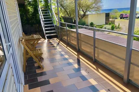 Номер № 1. Гостевой дом «Необитаемый остров». Головинка Номер № 1. Гостевой дом «Необитаемый остров». Головинка