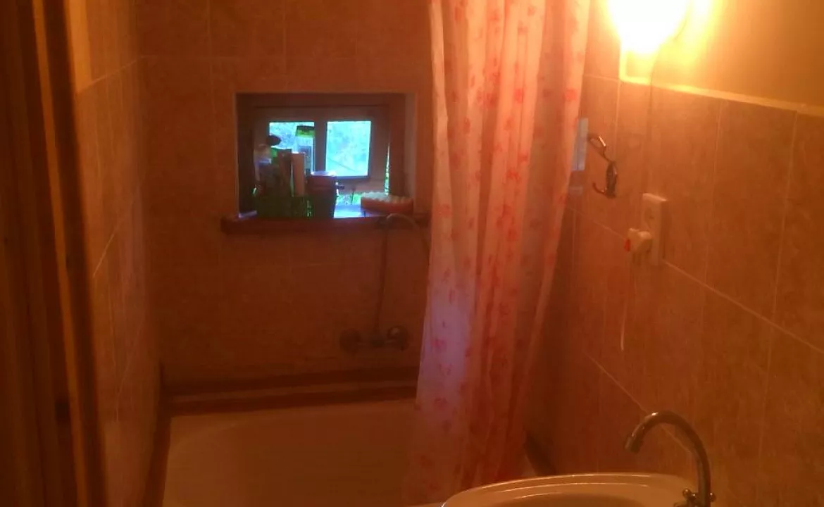 Двухместный «Эконом». Гостевой дом "На Моряков 12". Лазаревское Двухместный «Эконом». Гостевой дом "На Моряков 12". Лазаревское