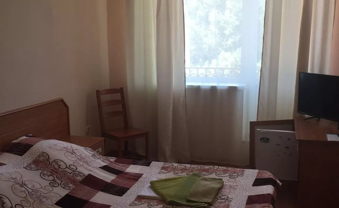 2-комнатный 4-местный номер с балконом,  2, 3 этаж. Гостиница Астерия. Ейск