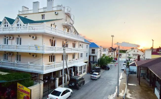 . Отель AsTerias. Кабардинка