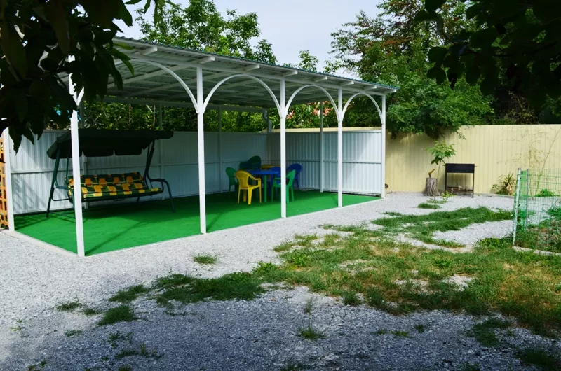 . Гостевой дом "Ярослав". Голубая бухта