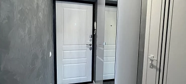 Квартира в многоквартирном доме Студия с панорамными окнами на первой береговой линии