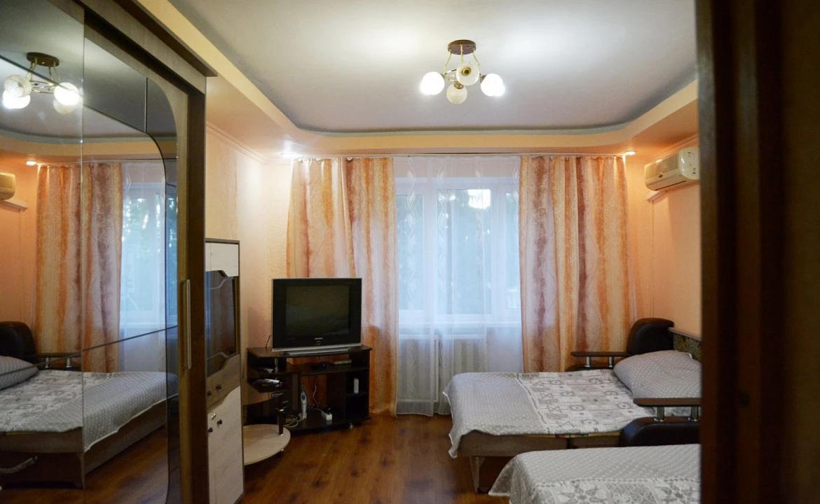 1-но комнт квартира у парка. 1-но комнт. кв у  парка. Лазаревское