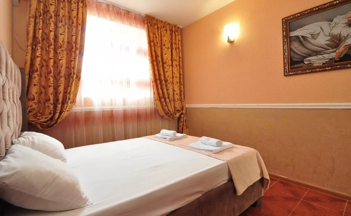 2-местный номер Стандарт. Гостевой дом "Спартак". Витязево