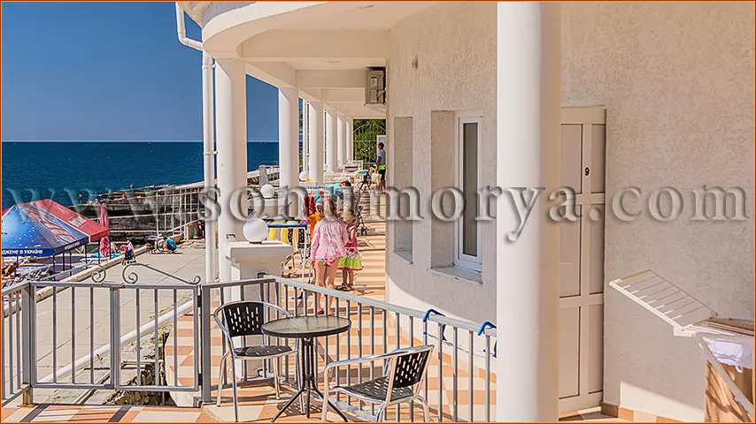 Стандарт 1 этаж с видом на море. Апарт-отель «Сон у моря». Алупка