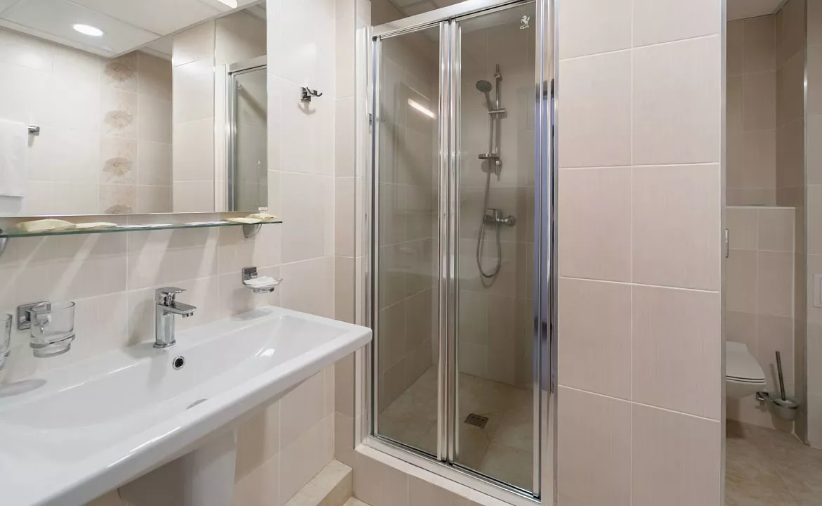 Стандартный однокомнатный номер с 1 односпальной кроватью. Отель "Вилла Голубой залив". Симеиз