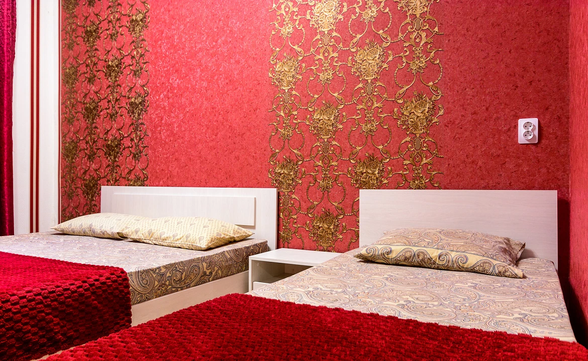 Семейный трёхместный комфорт. Гостевой дом УЮТ на ул. Новороссийское шоссе 1/7. Джубга