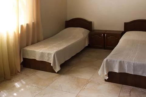 2-местный номер Стандарт. Отель "Кипарис". Пицунда