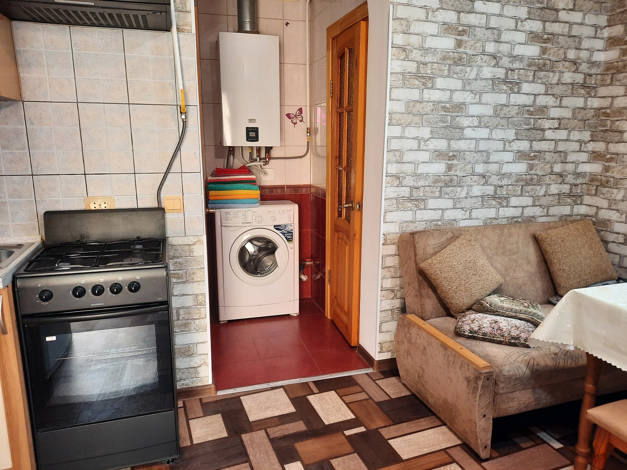 . Частный сектор Двухкомнатная квартира. Алушта