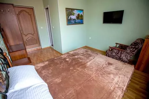 3-х местный номер Стандарт. Гостевой дом "Лолита". Адлер