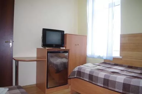 Четырехместный «Стандарт». Отель «Эйс». Евпатория