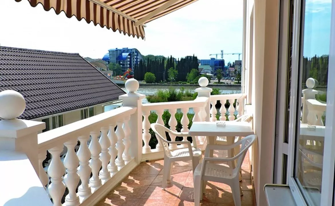 2х-комнатный 4х-местный номер. Отель "Нарния". Адлер