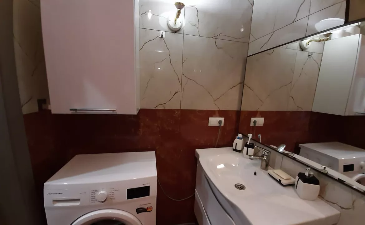 Отдельный этаж (первый) двухэтажного дома, вход отдельный. . Частный сектор "Этаж на Ландышевой" . Сочи