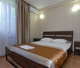 Двухместный номер. Гостинично-оздоровительный комплекс «A-More Resort» . Двухместный номер. Гостинично-оздоровительный комплекс «A-More Resort» .