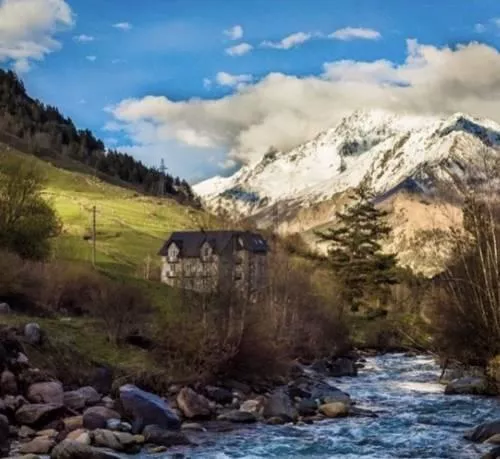 . Гостевой дом «Снежная Вершина». Эльбрус . Гостевой дом «Снежная Вершина». Эльбрус