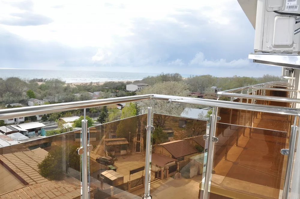 . Отель "Skybridge". Нижнее Джемете . Отель "Skybridge". Нижнее Джемете