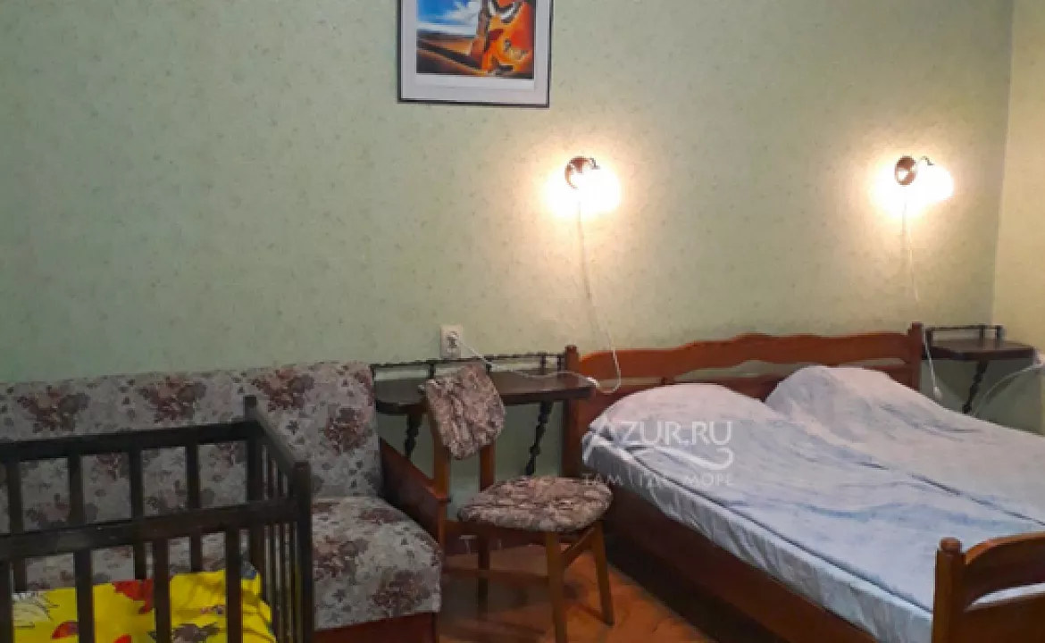 1-комнатный номер №4. Пансионат «Сергей». Алупка 1-комнатный номер №4. Пансионат «Сергей». Алупка